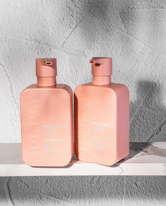 FLATLAID Reviewed by Product Stylist & Photographer Sue Sinko