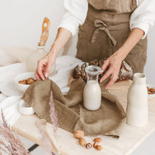 Load image into Gallery viewer, Linen Napkin_Photography Props_FLATLAID.
