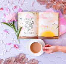 Load image into Gallery viewer, Hex Tile_Photography Backdrop_FLATLAID.
